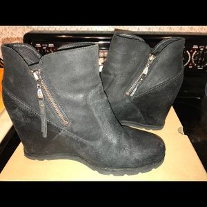 Ugg Myrna wedge booties